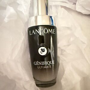 Lancome Genifique Ultimate Serum - Black and Silver